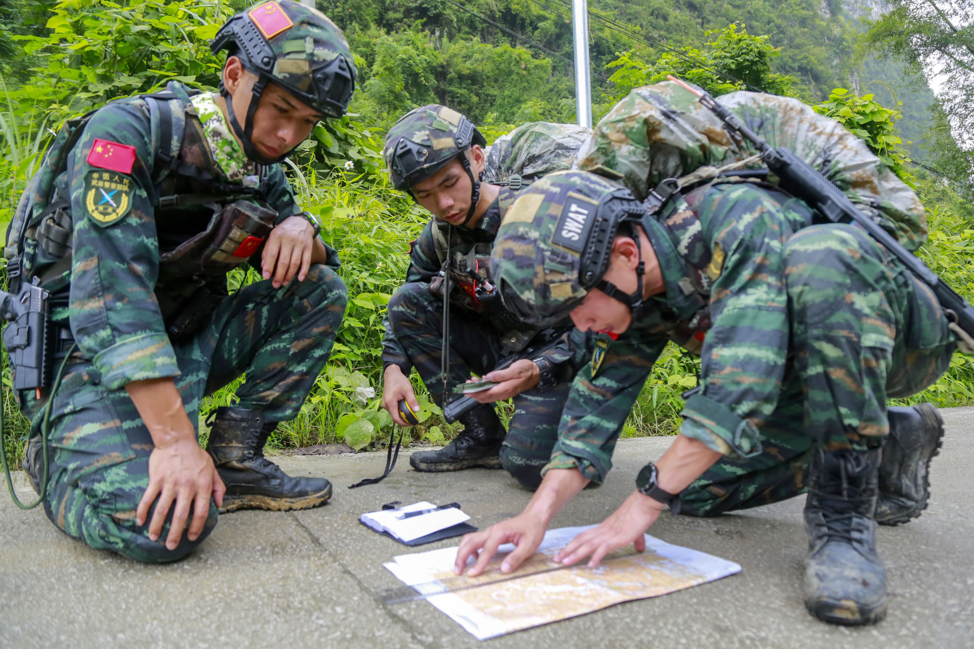 马德里封闭训练现场，战术调整无硝烟